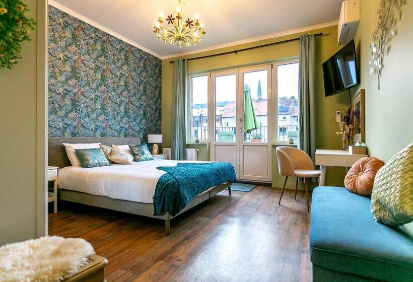 اتاق لوکس با بالکن, The Newport Lodge   Incl 3h Wellness & Use Ebikes & Breakfast