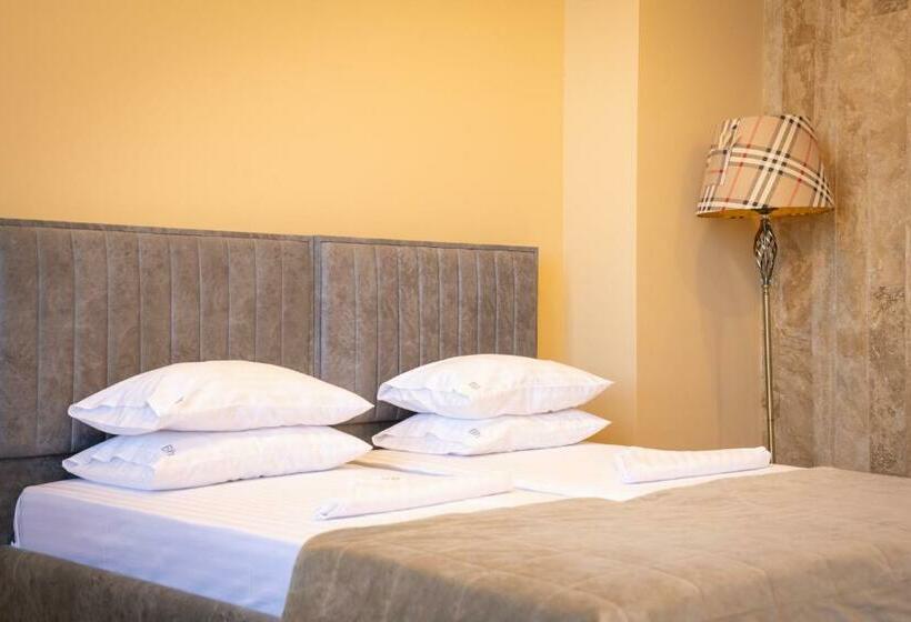 اتاق لوکس خانوادگی, B H Y Guesthouse In Yerevan