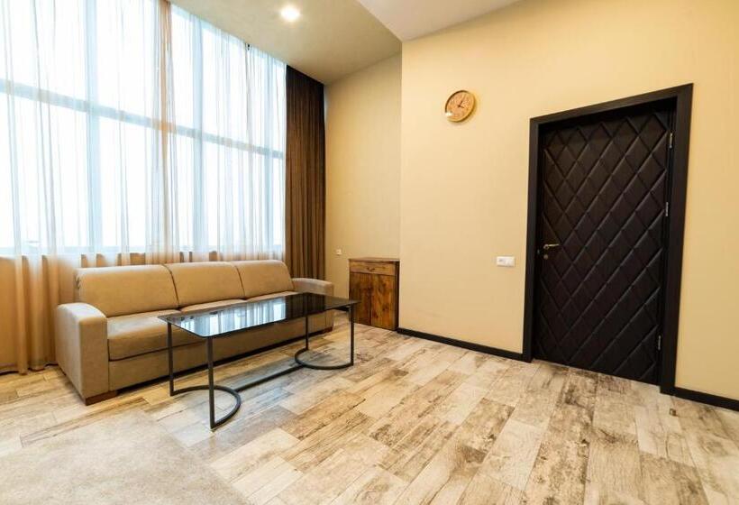 اتاق لوکس, B H Y Guesthouse In Yerevan