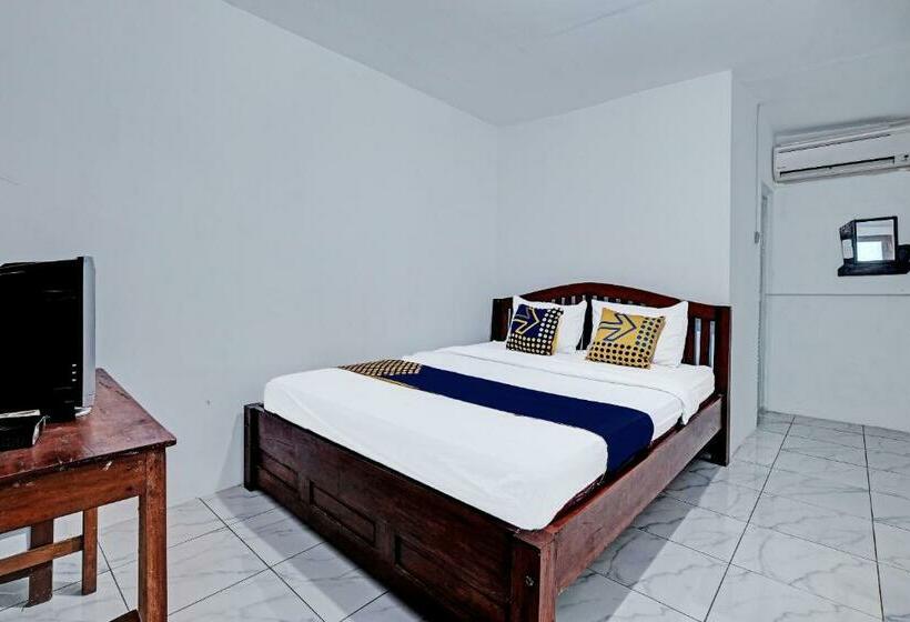 اتاق استاندارد, Spot On 91916 Joglo Doyong Homestay Syariah