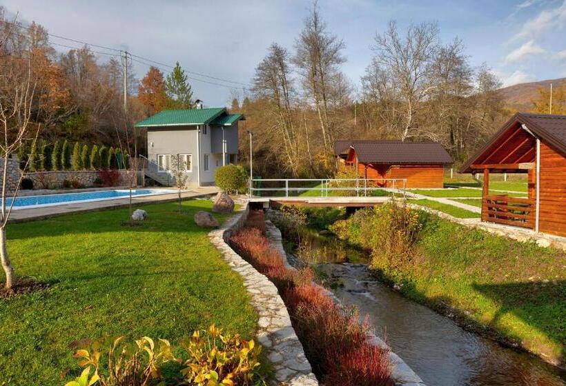 اتاق استاندارد با تراس, Forest Lodges