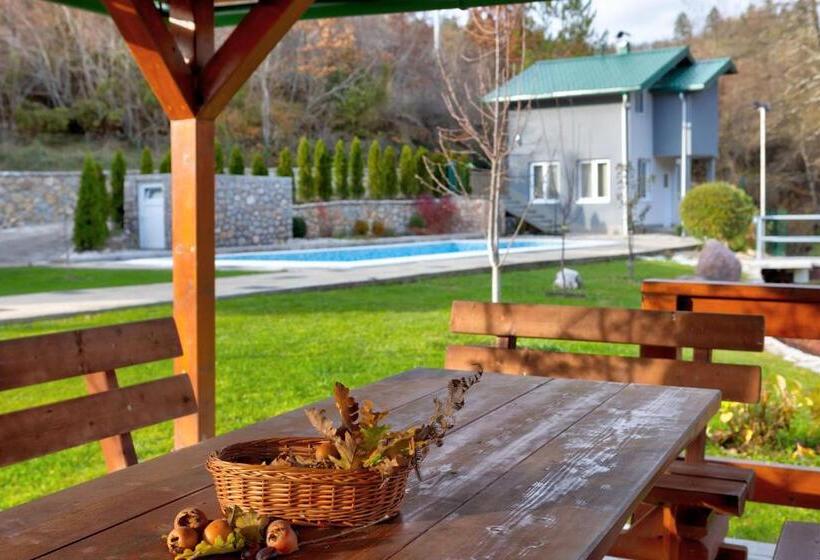 اتاق استاندارد با تراس, Forest Lodges