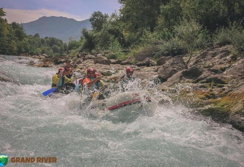 اتاق استاندارد, Forest Lodges