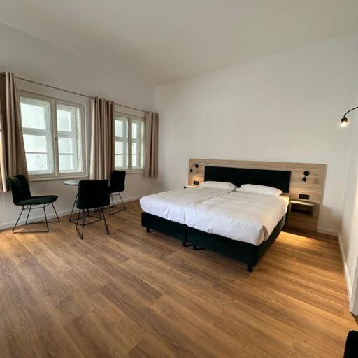 اتاق سوپریور سه تخته, Hopfenhotel Am Adenauerufer