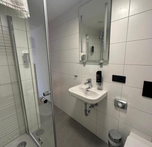 اتاق اکونومی, Hopfenhotel Am Adenauerufer