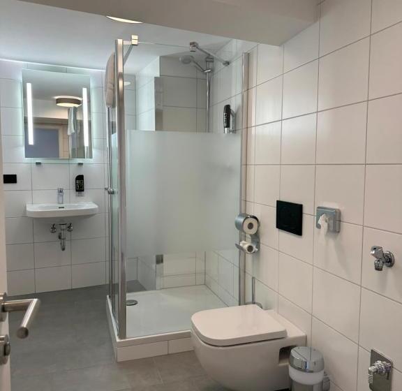 اتاق اکونومی, Hopfenhotel Am Adenauerufer