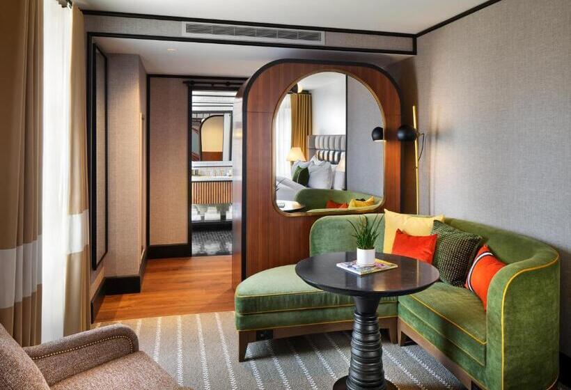 اتاق استاندارد با تخت بزرگ, 21c Museum Hotel St Louis