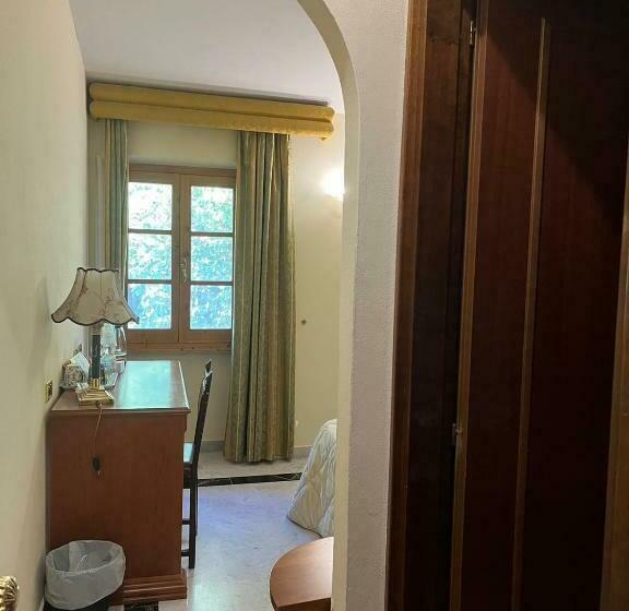 اتاق استاندارد, Fantastic Garden   Firenze Nord
