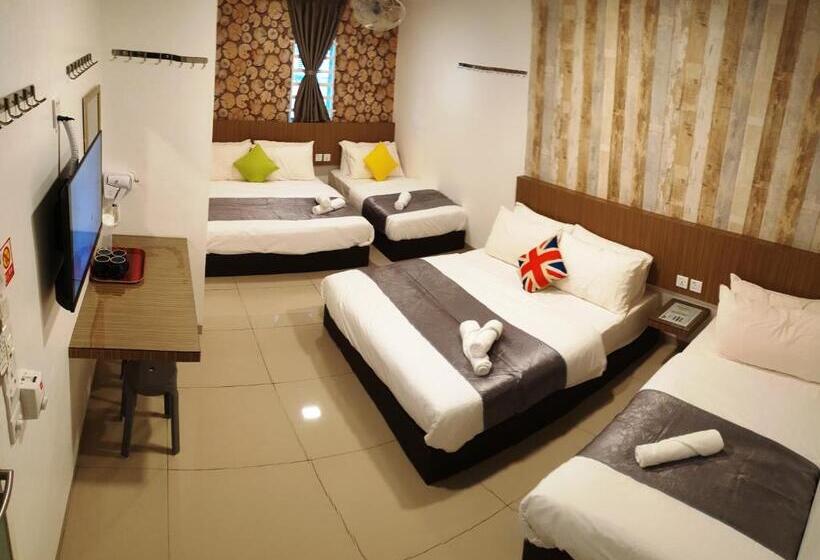 سوییت خانوادگی, Garden 96 Inn