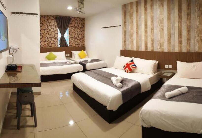 سوییت خانوادگی, Garden 96 Inn