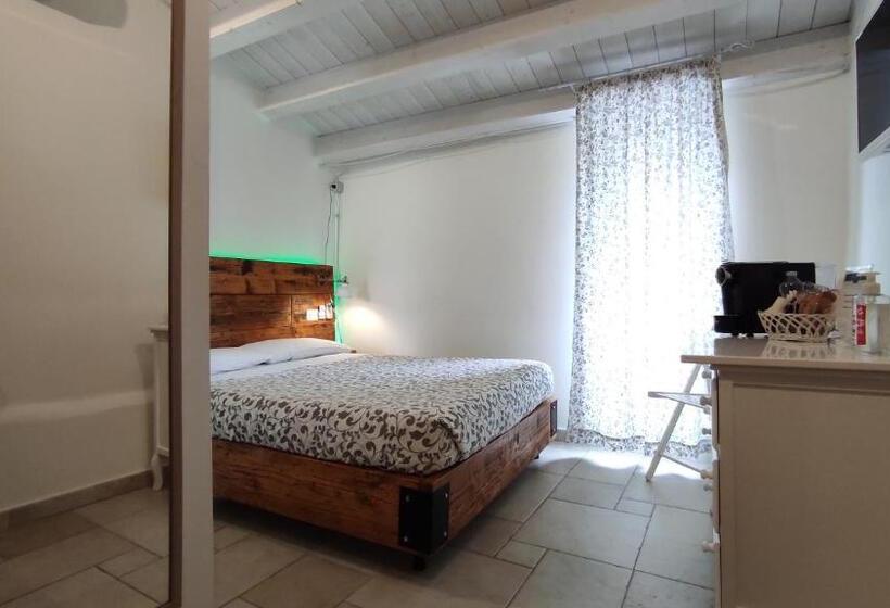 اتاق استاندارد, B&b Santa Rita Corato