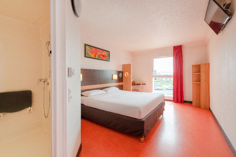 اتاق استاندارد یک نفره, Holiday Inn Express And Suites Basel Allschwil