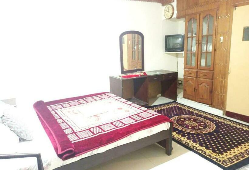 اتاق راحتی سه تخته, Fantasy Lodges Guest House Islamabad