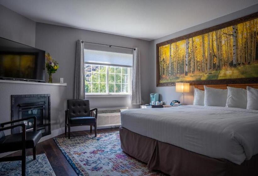 اتاق لوکس با تخت بزرگ, Blue Elk Inn