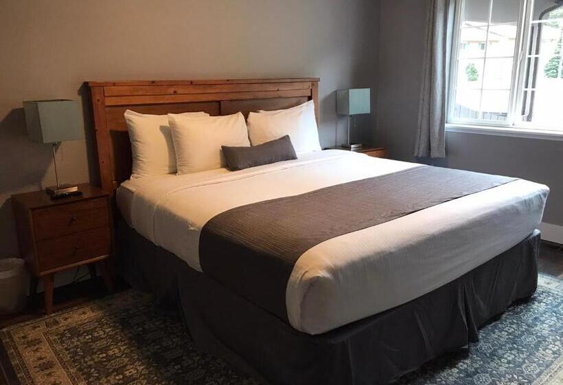سوئیت 2 خوابه, Blue Elk Inn