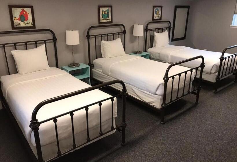 3 Bedroom Suite, Blue Elk Inn