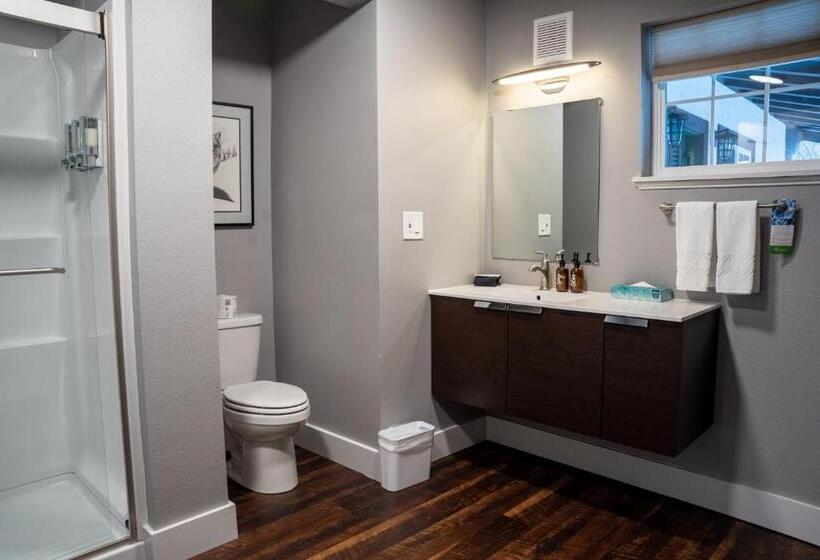 3 Bedroom Suite, Blue Elk Inn