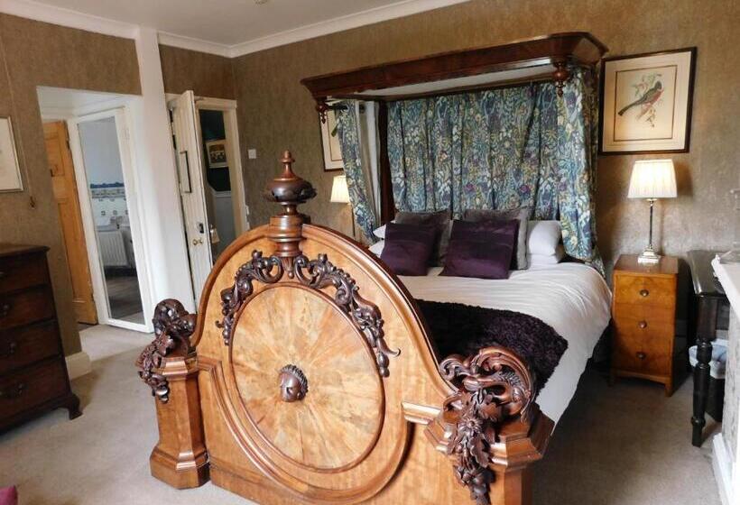 اتاق لوکس, The Old Registry Guest House