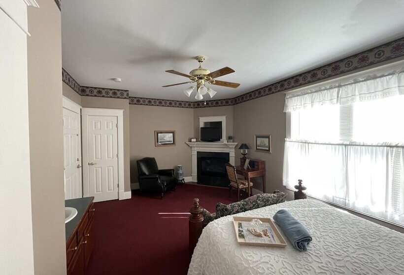 اتاق استاندارد, China Clipper Inn
