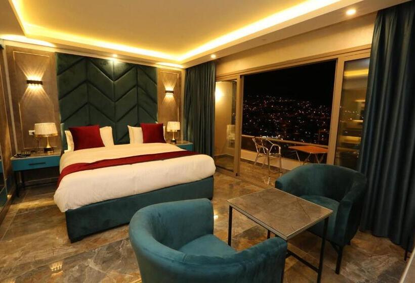 Superior Room with Terrace, Petra Sella
