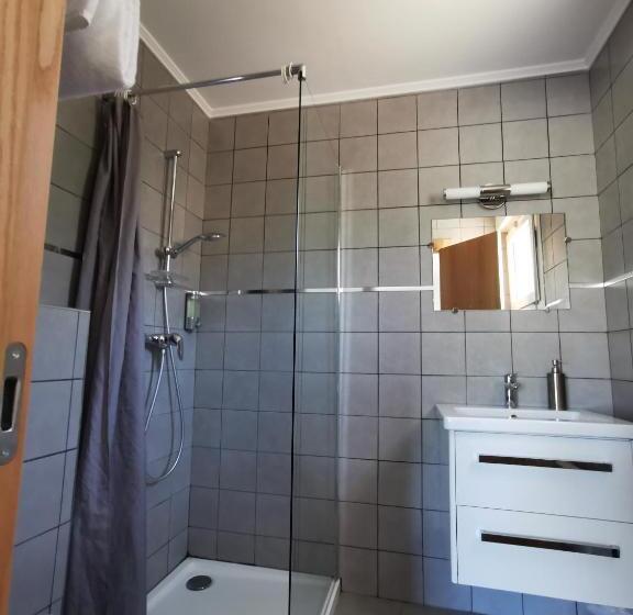 استودیوی استاندارد, Residence Saint Michel