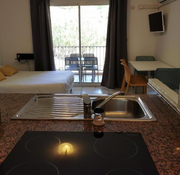 آپارتمان 2 خوابه, Residence Saint Michel