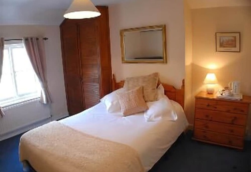 اتاق استاندارد, The Winchfield Inn