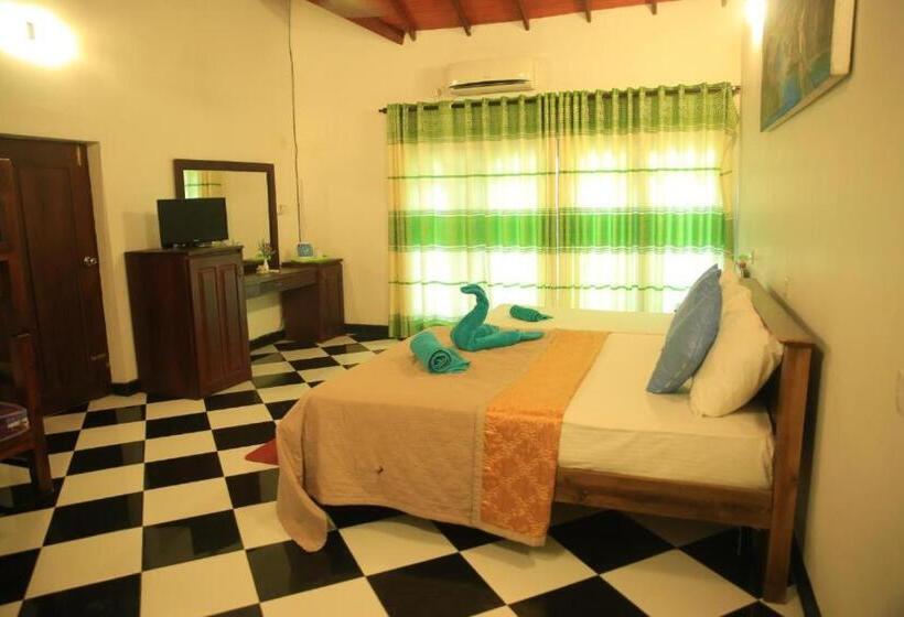 اتاق لوکس خانوادگی, Green Light Holiday Village