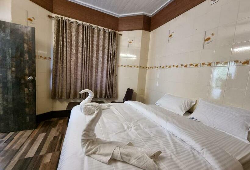 اتاق لوکس, Hk Grand Inn