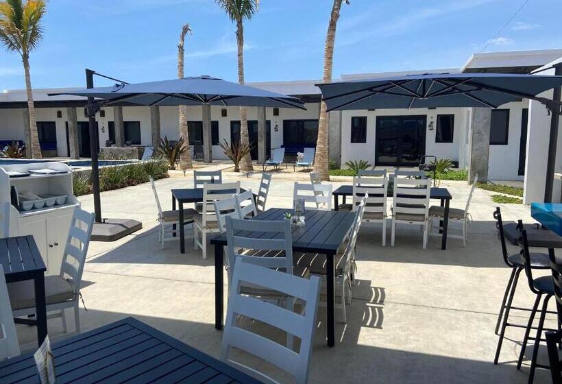 ویلای 1 خوابه, Las Palmas Hotel   Cerritos Beach