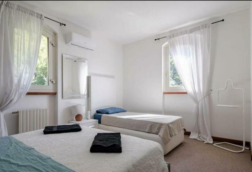ویلای یک اتاق خوابه با استخر شنا, Villa Con Piscina Privata   Vista Panoramica   7s   20 Guest