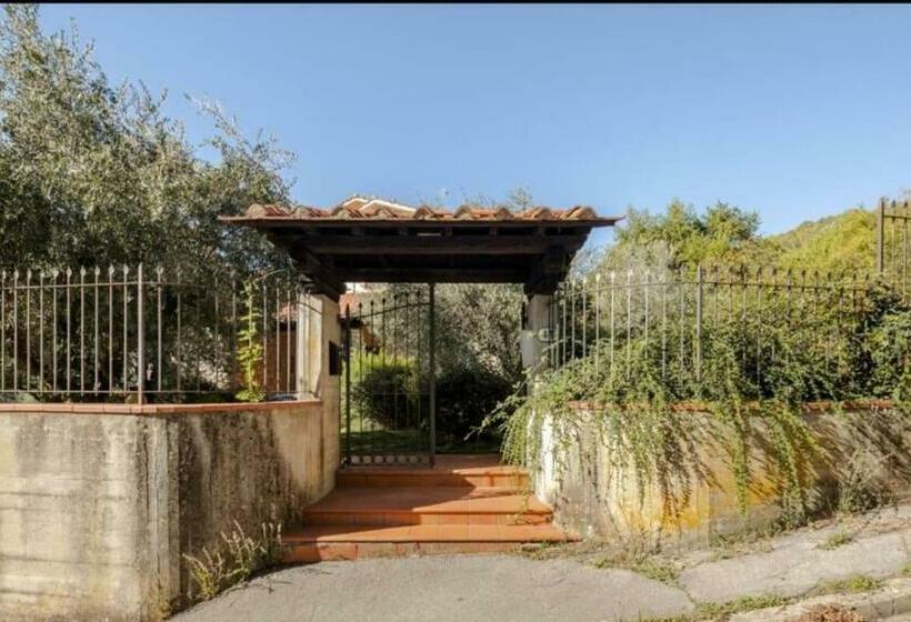 ویلای یک اتاق خوابه با استخر شنا, Villa Con Piscina Privata   Vista Panoramica   7s   20 Guest