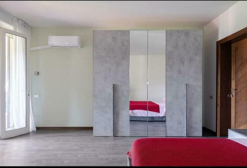 ویلای یک اتاق خوابه با استخر شنا, Villa Con Piscina Privata   Vista Panoramica   7s   20 Guest