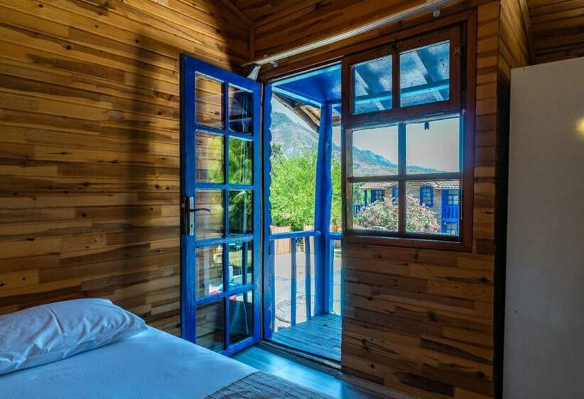 اتاق استاندارد چهارنفره با بالکن, Olympos Forest House