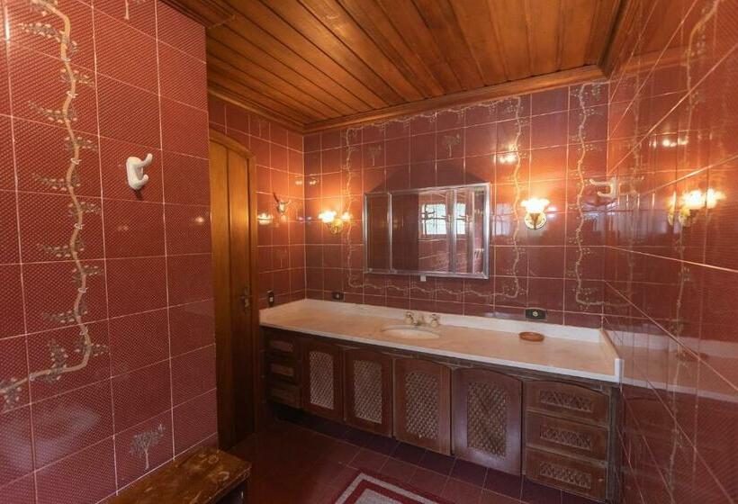 اتاق لوکس, Pousada C Turismo