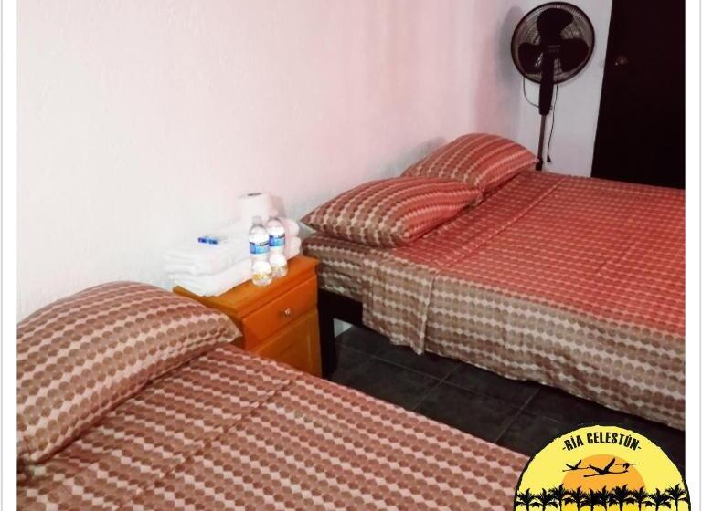 اتاق استاندارد یک نفره, Cabañas Camping Ria Celestun