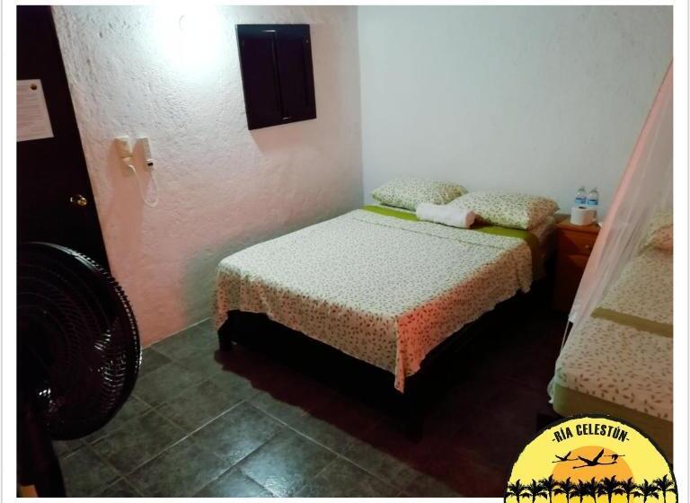 اتاق استاندارد یک نفره, Cabañas Camping Ria Celestun