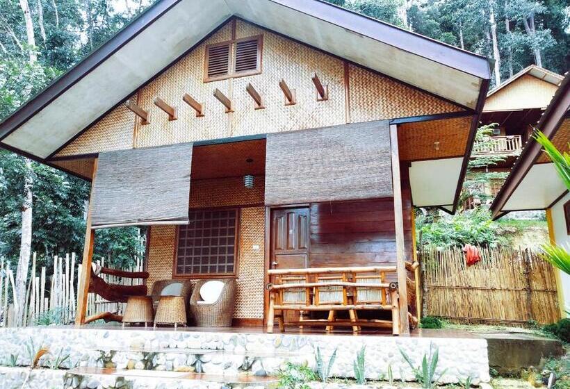 ویلای استاندارد با چشم‌انداز باغ, Victordelia Hilltop Hostel