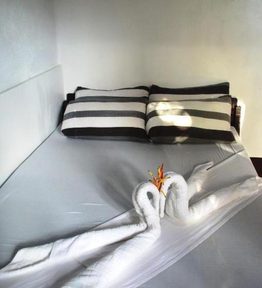اتاق استاندارد, Victordelia Hilltop Hostel