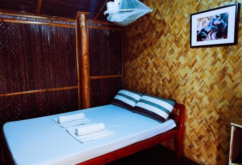اتاق استاندارد یک نفره, Victordelia Hilltop Hostel