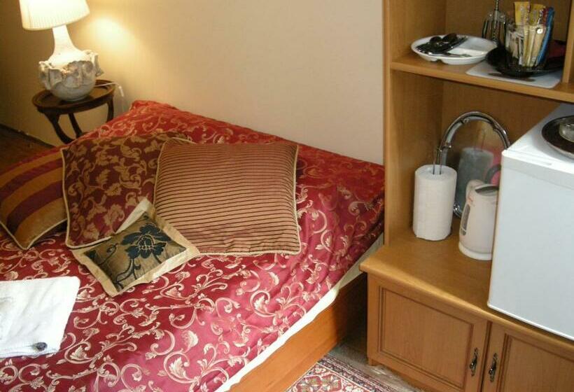 اتاق استاندارد, Guest Room In Old Town