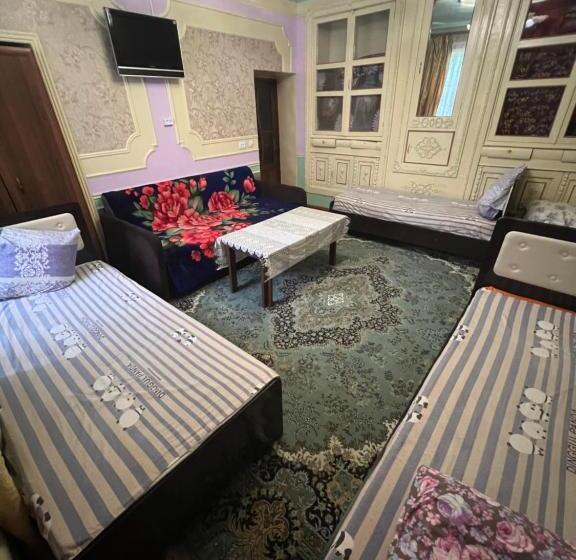 اتاق لوکس خانوادگی, Lovely Home For You
