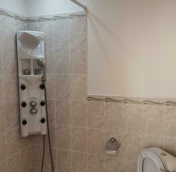 اتاق عادی, Mira Guest House