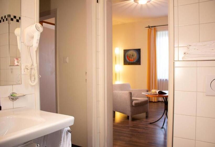 舒适套房, Suite Stays By Hotel La Perla