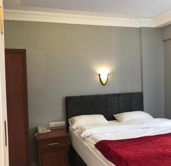 سوییت لوکس, Hancilar Otel