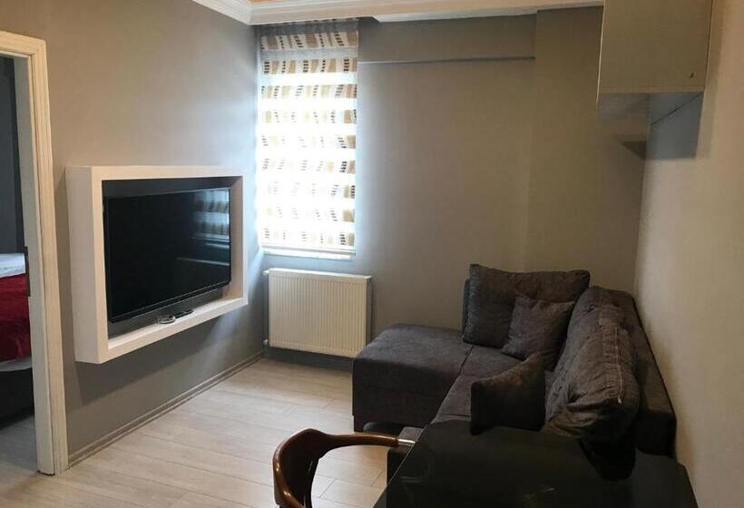 سوییت جونیور, Hancilar Otel