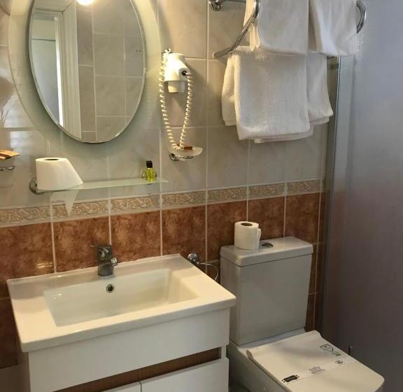سوییت جونیور, Hancilar Otel