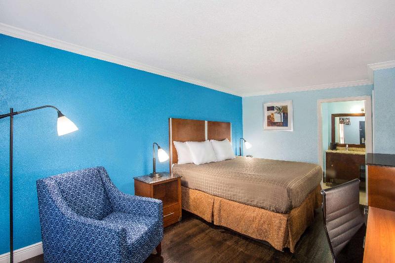 اتاق استاندارد, Sweetwater Branch Inn