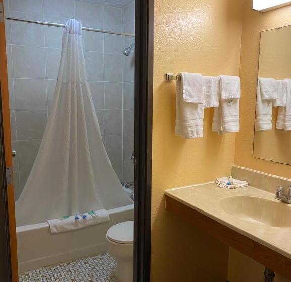 Chambre Standard, America S Stay Inn Stewartville