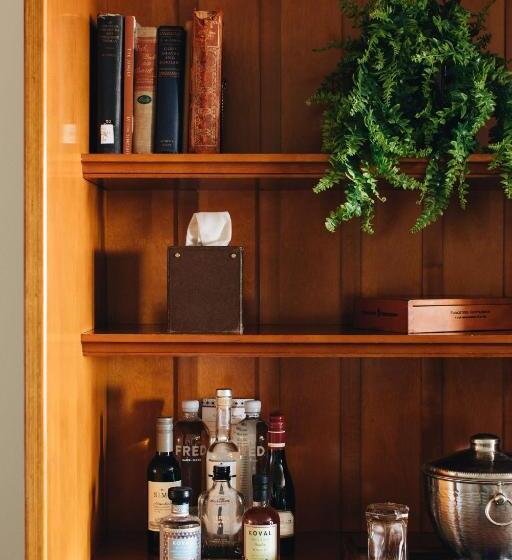 اتاق استاندارد با تخت بزرگ, Chicago Athletic Association, Part Of Hyatt